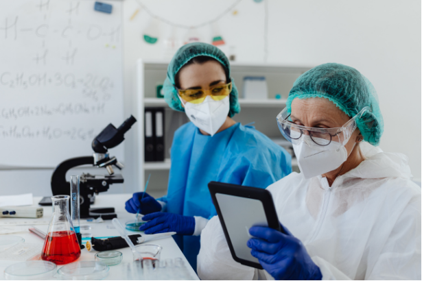 Two people in a research lab